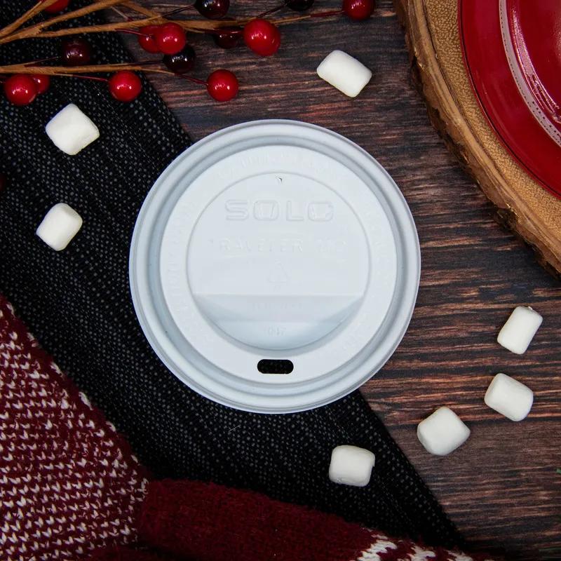 Solo® Traveler® Lid Dome 3.695X0.73 IN PP White For 10-24 OZ Hot Cup Microwave Safe 950/Case
