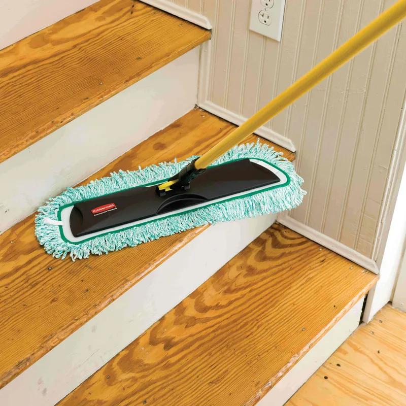 Hygen™ Dust Mop 18 IN Green Microfiber Fringed Standard 1/Each