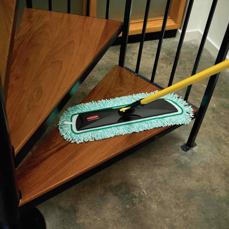 Hygen™ Dust Mop 18 IN Green Microfiber Fringed Standard 1/Each