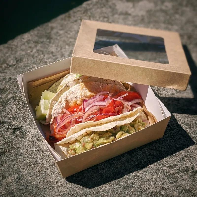 Kray Bakery Box 34 OZ 5.5X5.5X2 IN Corrugated Paperboard Kraft With Window 25 Count/Pack 10 Packs/Case 250 Count/Case