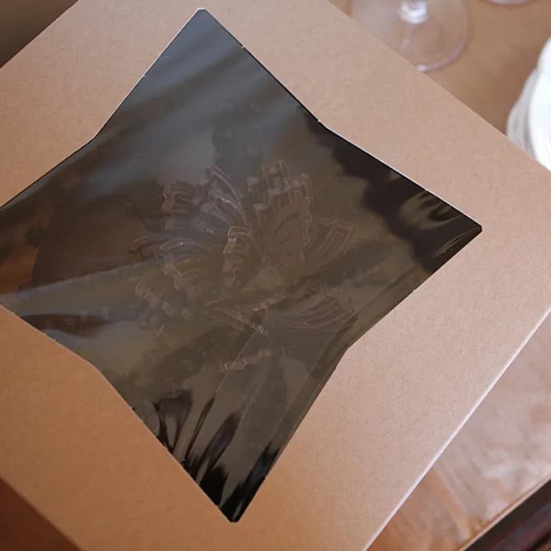 Cake Box 9X9X2.5 IN Kraft Paperboard Kraft Square Lock Corner Tuck Top With Window 200/Case