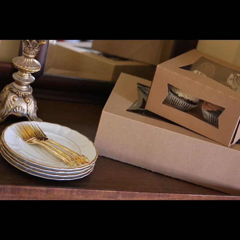 Cake Box 9X9X2.5 IN Kraft Paperboard Kraft Square Lock Corner Tuck Top With Window 200/Case