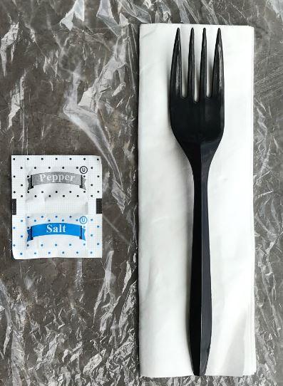 Victoria Bay 4PC Cutlery Kit PP Black Medium Weight With 2PLY Napkin,Fork,Salt & Pepper 250/Case