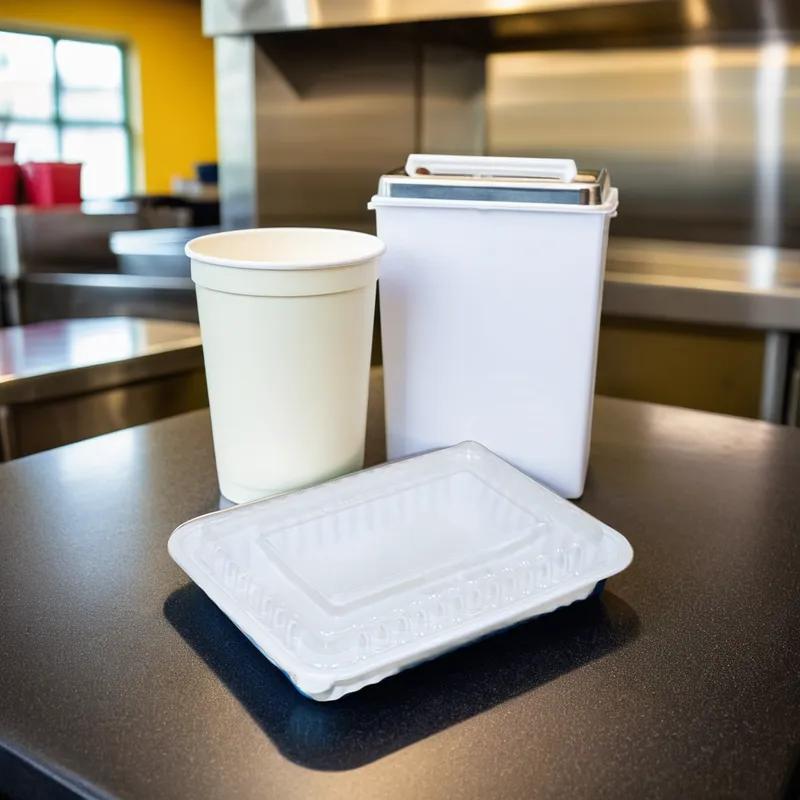 Take-Out Container Base & Lid Combo With Dome Lid 26 OZ PP White Oblong 150/Case