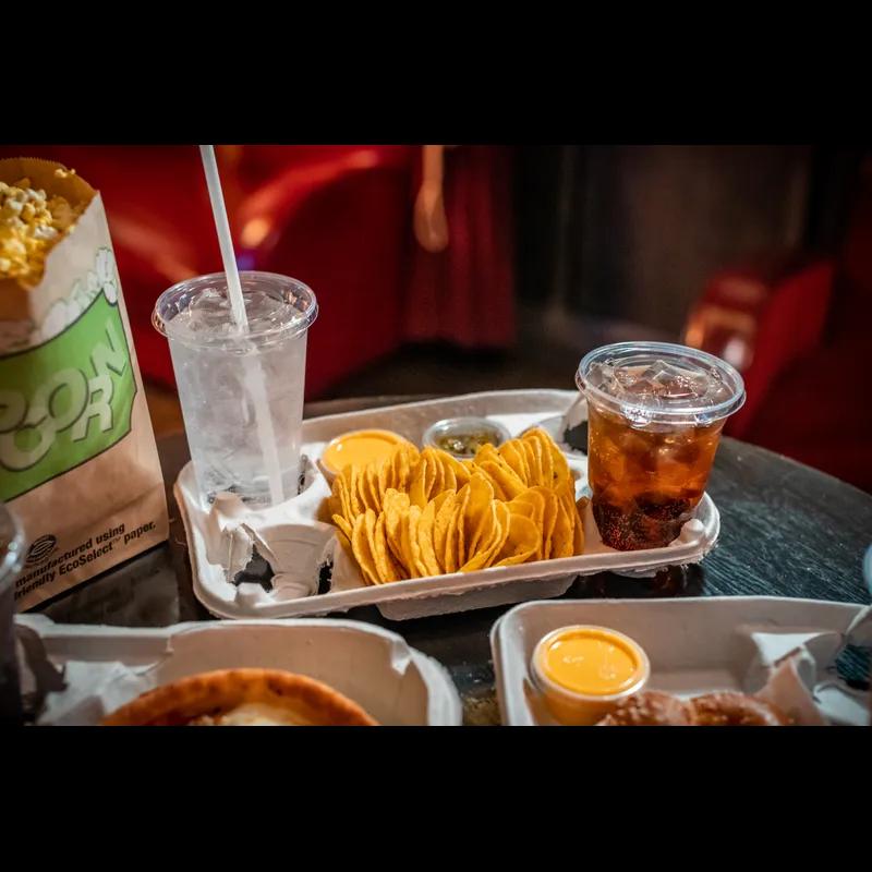 Cup Carrier & Tray 1.75X8.5X13.75 IN 4 Compartment Molded Fiber Natural For 8-24 OZ Without Handle 210/Case