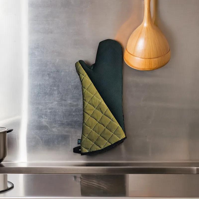 San Jamar BestGrip Oven Mitt 15 IN Tan 500F Protection 1/Each