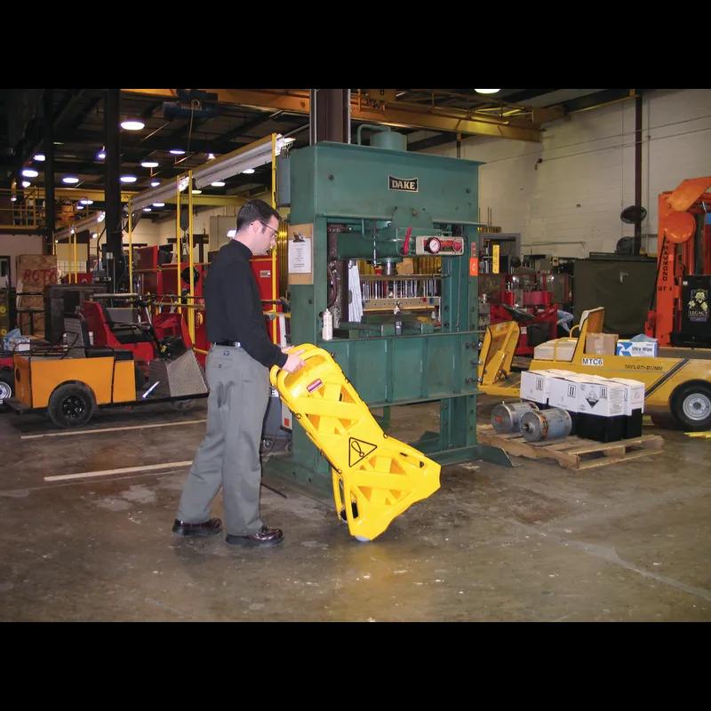 Belt Barrier 23.5X13X40 IN Yellow Resin Mobile 1/Each