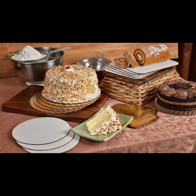 1/2 Sheet Cake Cake Pad Corrugated Cardboard White Single Wall Coated Grease Resistant 50/Case