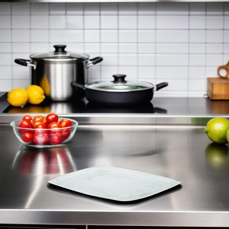 The BOTTLEBOX ® Lid Flat 9X7.3X0.26 IN RPET Clear For Container Bar Lock 500/Case