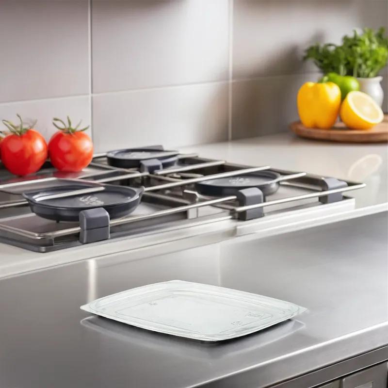 The BOTTLEBOX ® Lid Flat 9X7.3X0.26 IN RPET Clear For Container Bar Lock 500/Case