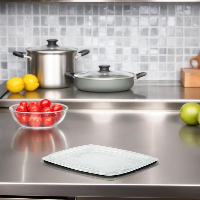 The BOTTLEBOX ® Lid Flat 9X7.3X0.26 IN RPET Clear For Container Bar Lock 500/Case