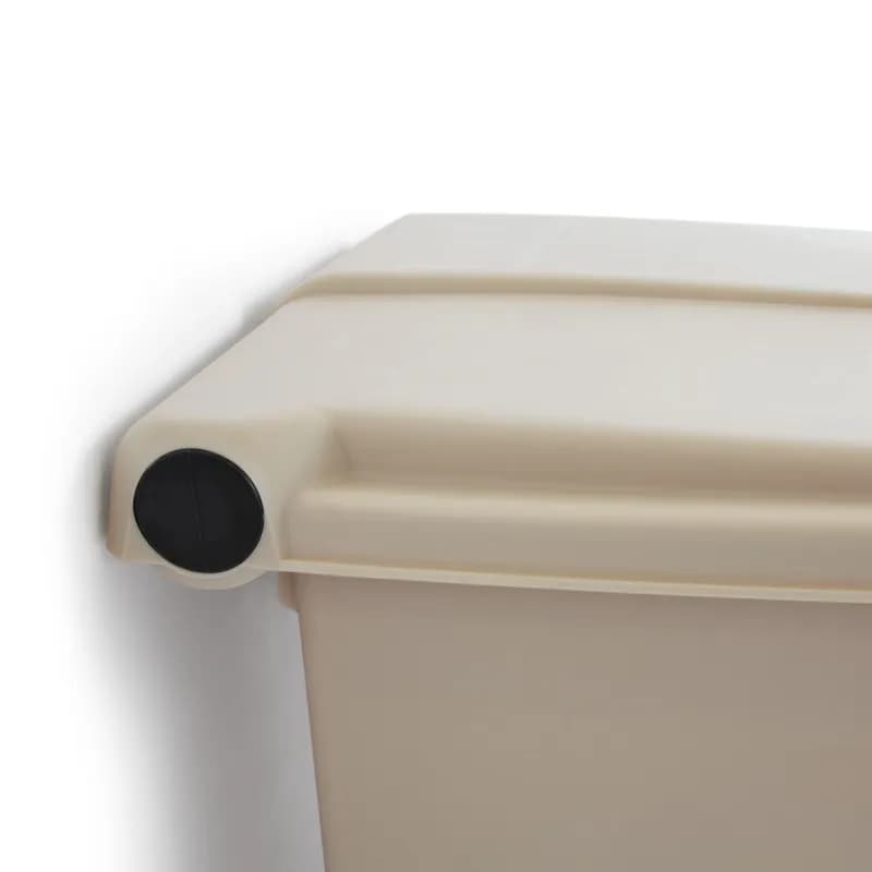 Trash 1-Stream Trash Can 15.94X16.5X24.5 IN Beige Resin With Hinged Lid Step-On 1/Each