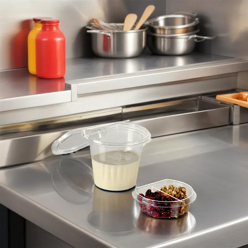 Fresh N' Sealed® Take-Out Container Insert 4 OZ 4X3X1 IN 2 Compartment PET Clear Round 1440/Case
