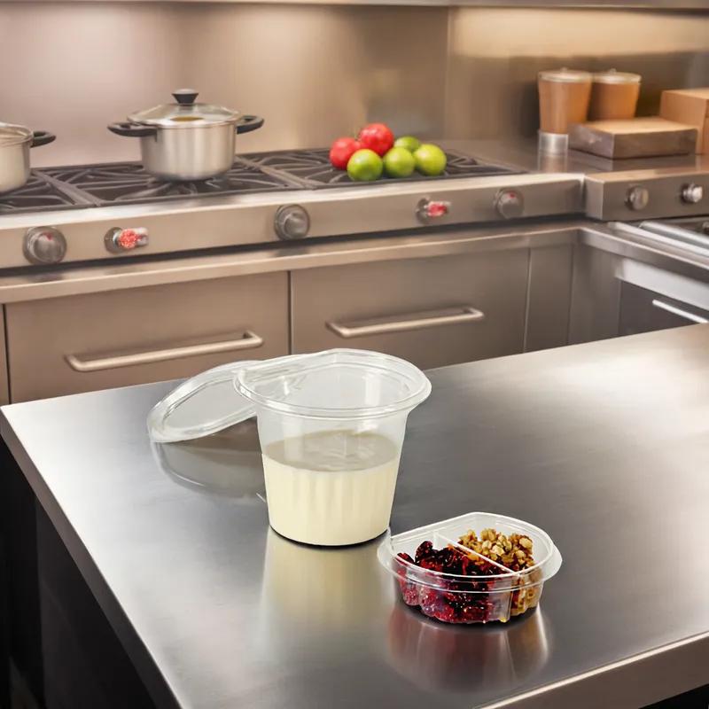 Fresh N' Sealed® Take-Out Container Insert 4 OZ 4X3X1 IN 2 Compartment PET Clear Round 1440/Case