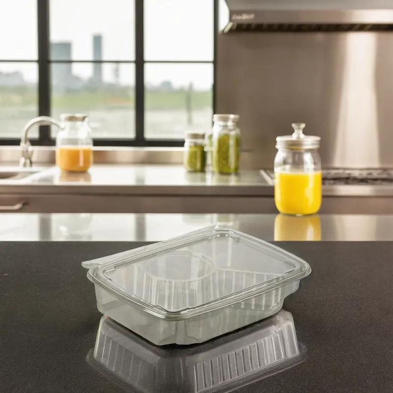 Fresh N' Sealed® Deli Container Hinged With Flat Lid 30 OZ 4 Compartment PET Clear Rectangle 136/Case